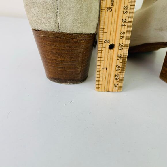 Polo by Ralph Lauren Women's Lucille Calfskin Suede Ankle Boots Cream Size 10B - Picture 16 of 16